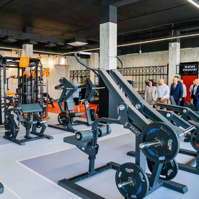 Силовые тренажеры KRAFT Fitness в фитнес-клубе H2O FITNESS в Челябинске