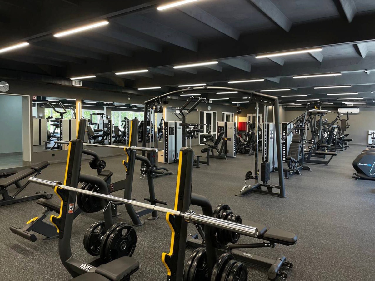 Фитнес-клуб «ProСпорт» в Волгограде: новое пространство силы и энергии с оборудованием KRAFT Fitness Фитнес-клуб «ProСпорт» в Волгограде: новое пространство силы и энергии с оборудованием KRAFT Fitness