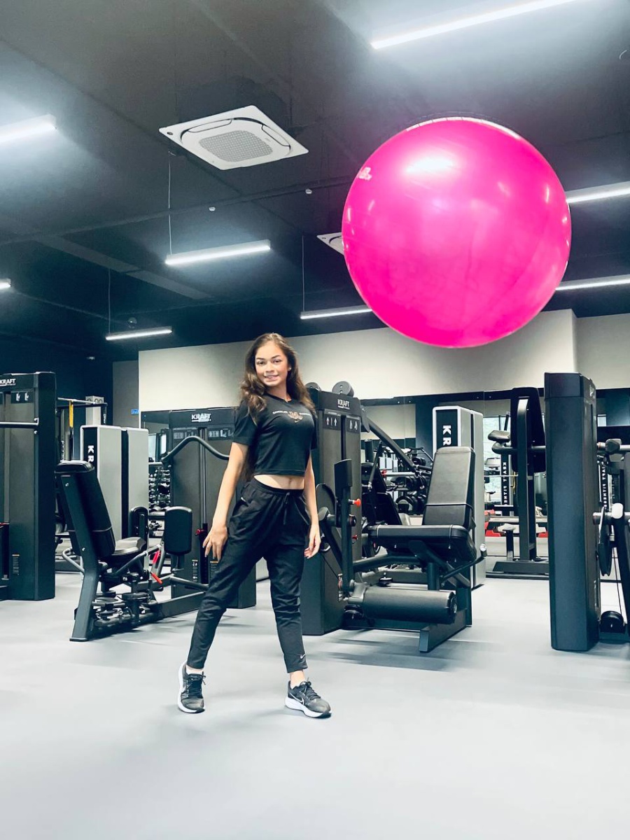 Аделия Петросян и тренажеры KRAFT Fitness Болеем за Аделию Петросян