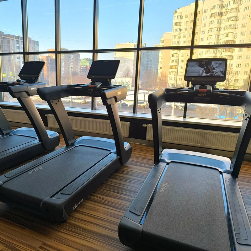 INTENZA в XFit Бутово: технологичность и стиль для премиальных тренировок