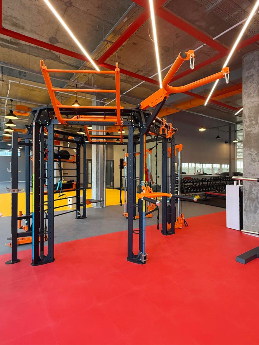 Новый фитнес-клуб в Кургане полностью оснащенный тренажерами KRAFT Fitness